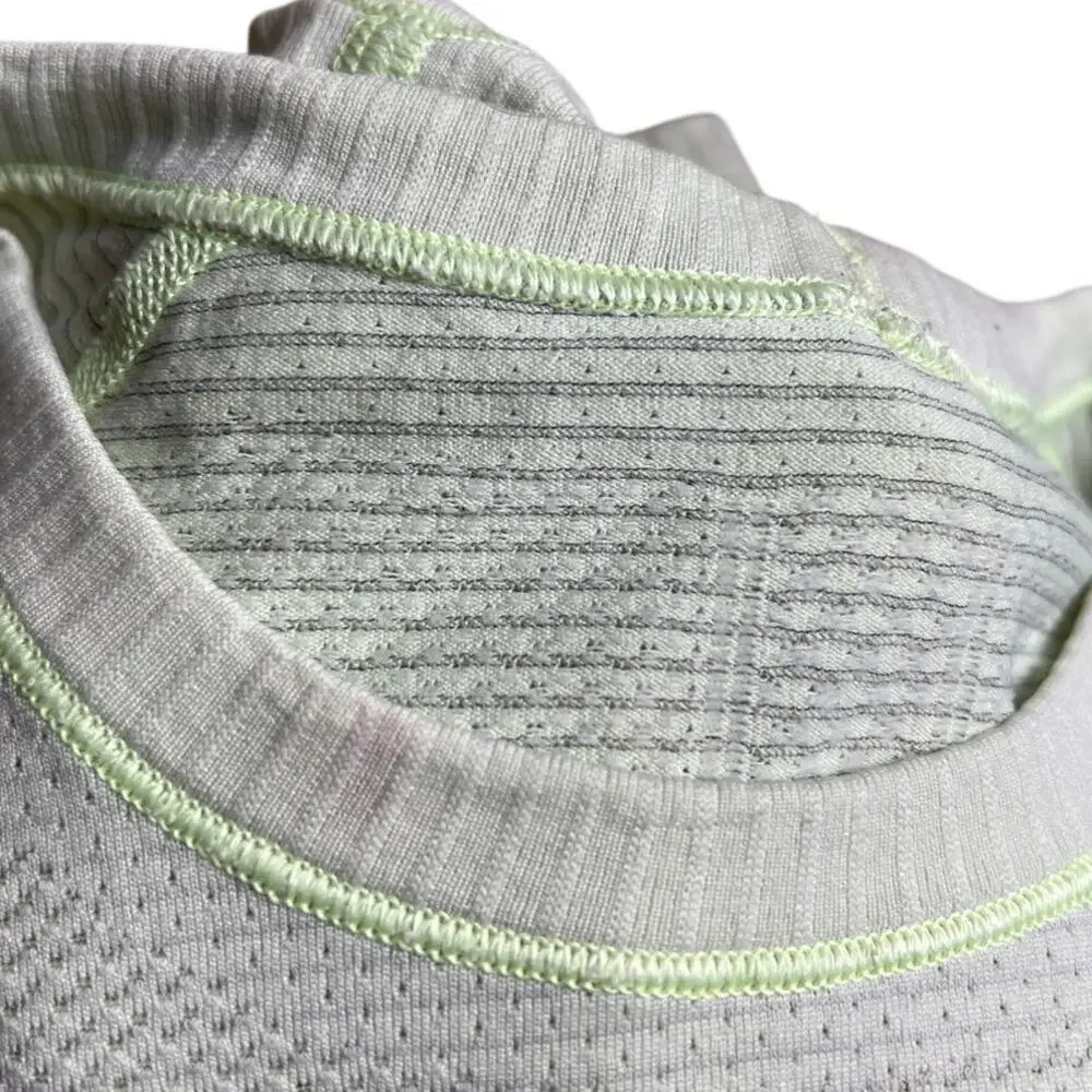 Lululemon Women Sz L Gray Swiftly Tech Long Sleeve Crew Neck Top Thumbholes